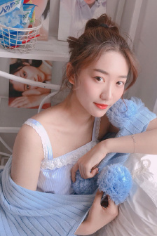 黑豹的牡丹下